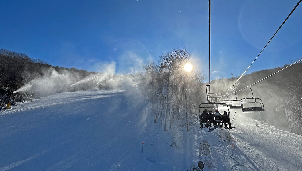 Snowmaking at Massanutten Resort