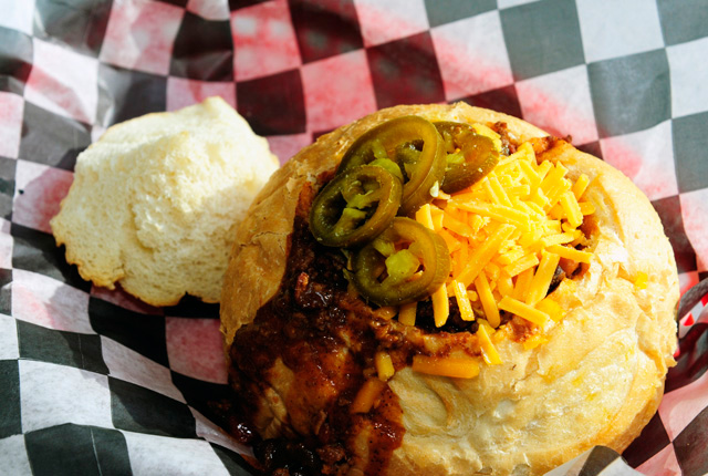 chili bread bowl