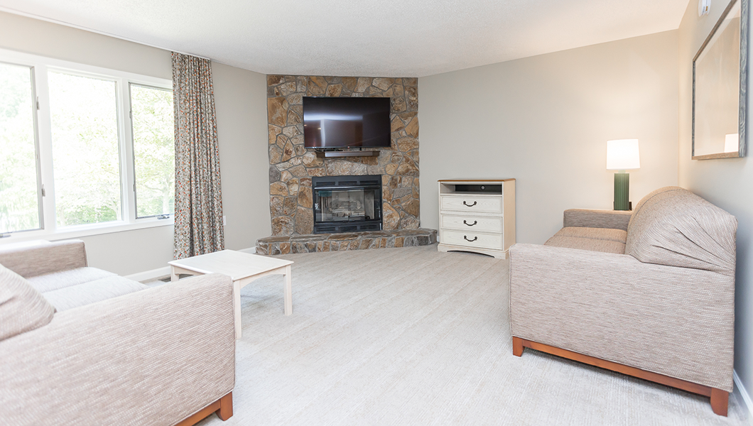 A photo of a living room of an Eagle Trace condo at Massanutten Resort