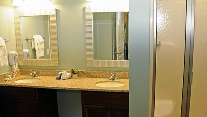 Woodstone Casa E Bathroom